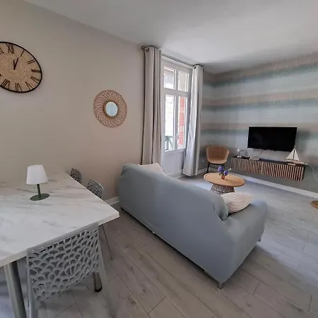 Le Cosy